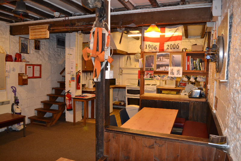 Peak District Climbing and Caving Hut inside view